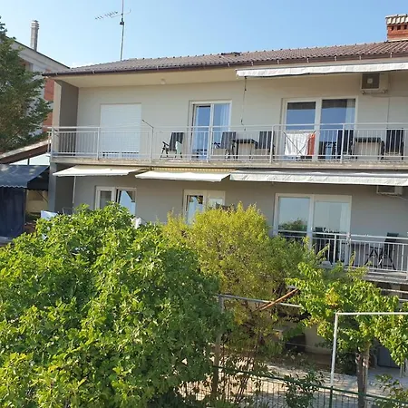 Apartment Mediterranean Chill And Grill With View *
