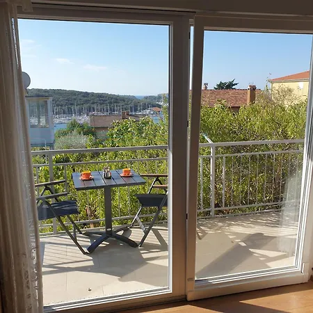 Mediterranean Chill And Grill With View Apartman *