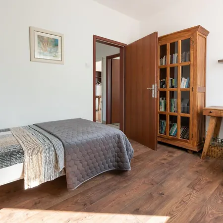 Mediterranean Chill And Grill Apartment Pula